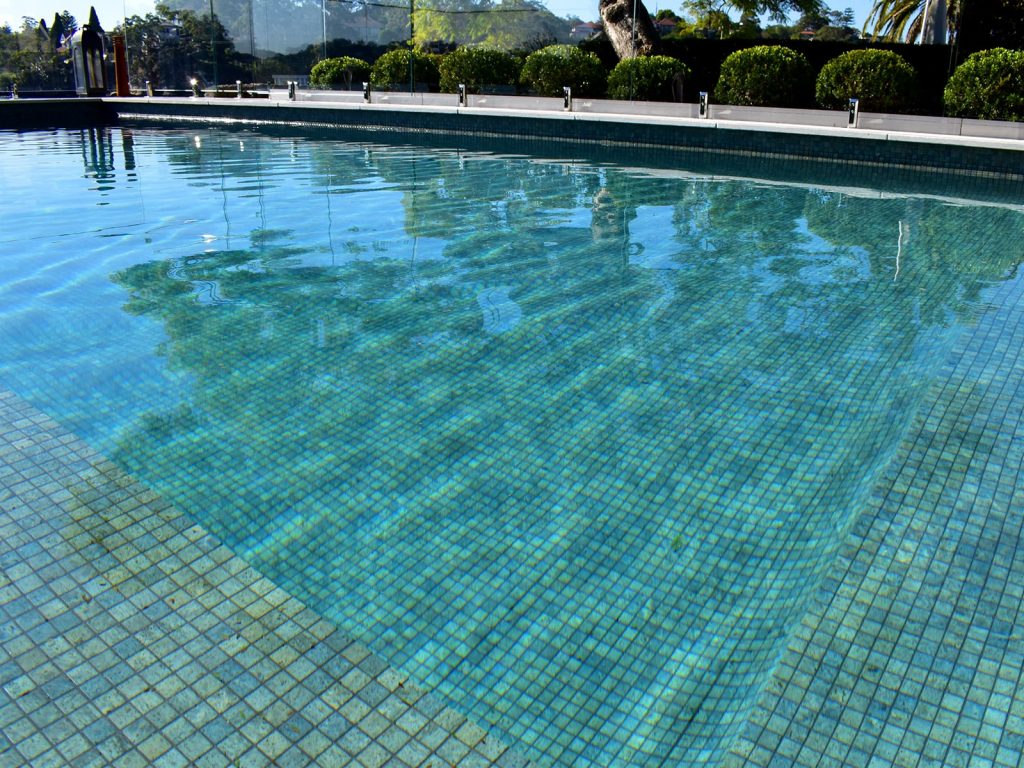 mosaïque piscine