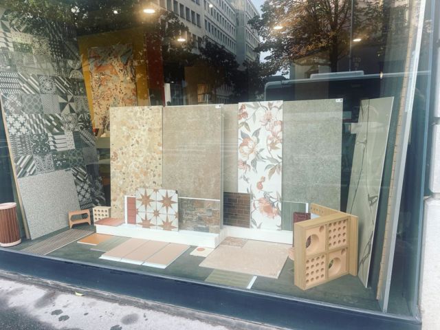 Vitrine d’Automne #ceramics #ceramicstiles #color #automncolors #newcollection